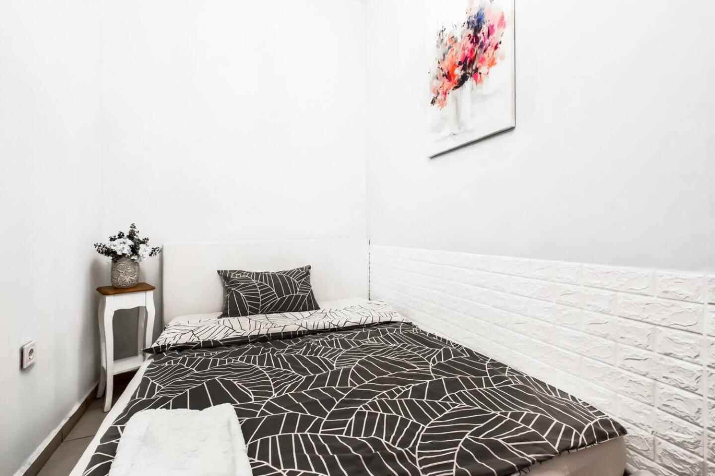 2bdr Heart Of Ac Fully Equipped Apartment *